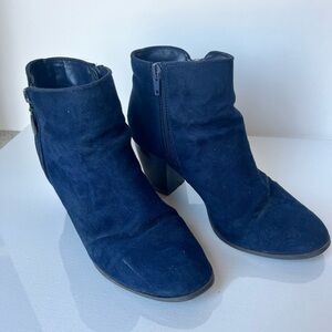 Style and Co. Ankle boots Sz 7